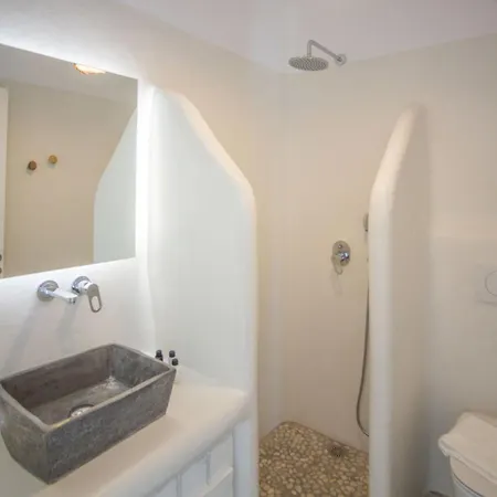 Сasa de vacaciones Luna Bianca, Private With Pool & Jacuzzi, Stelida Naxos *